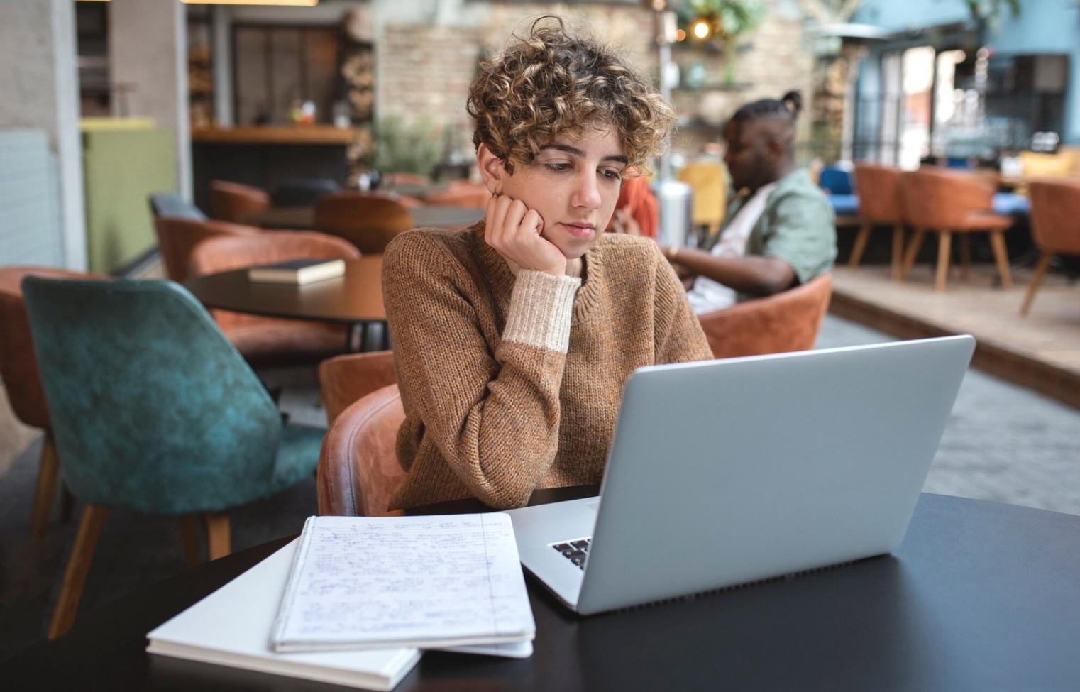 Environnement de formation moderne pour la communication de gestion financière