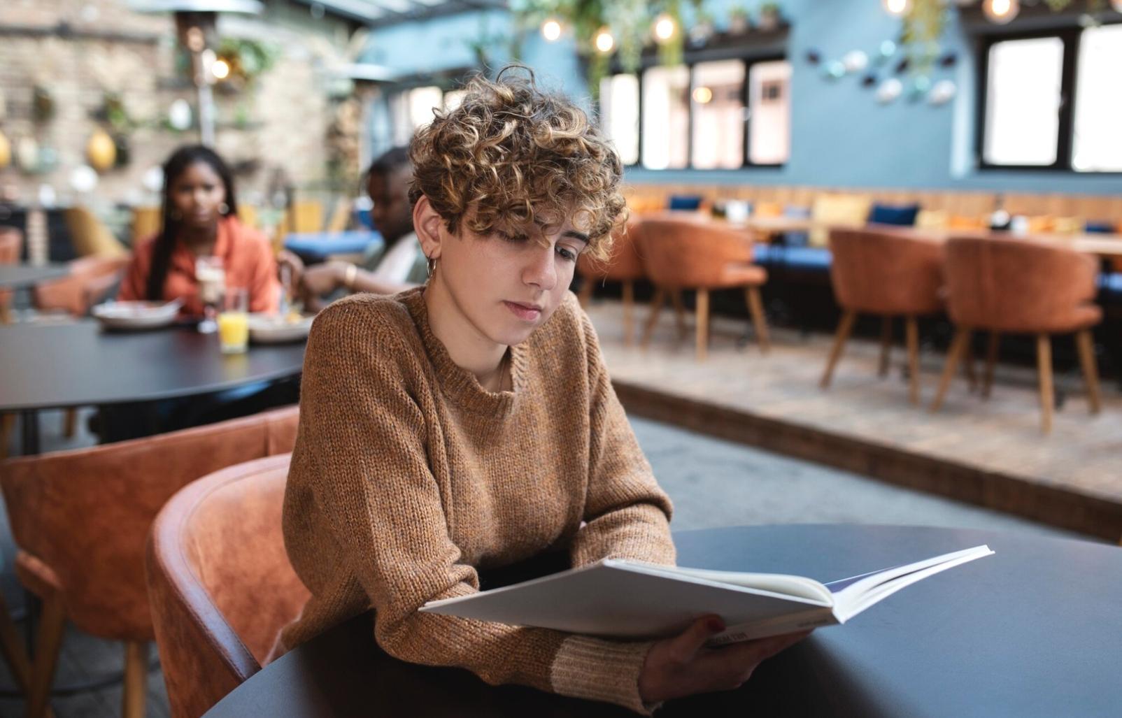 Professionnels en formation sur les stratégies de communication financière