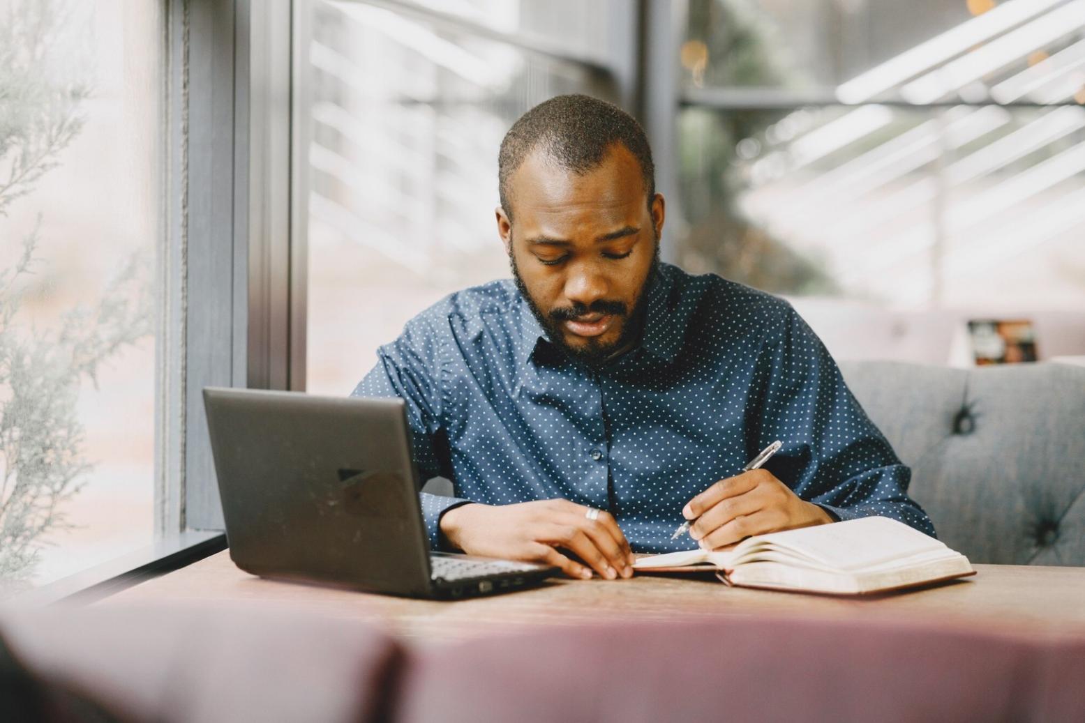 Session de formation en communication managériale avec exercices pratiques